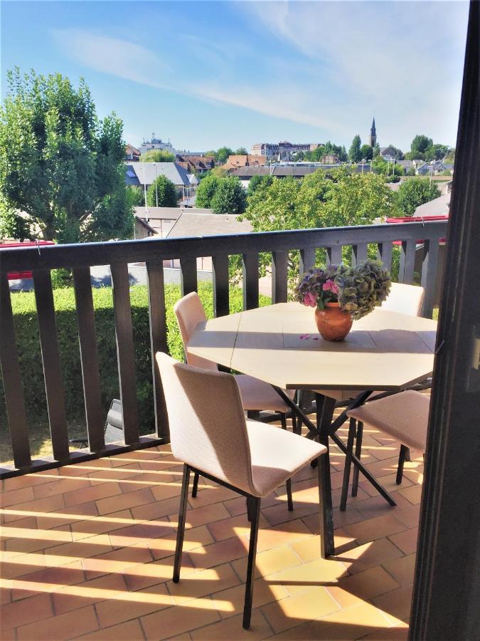 Domaine Prive, , Piscine, Jacuzzi, Joli Appartement Deauville Bagian luar foto