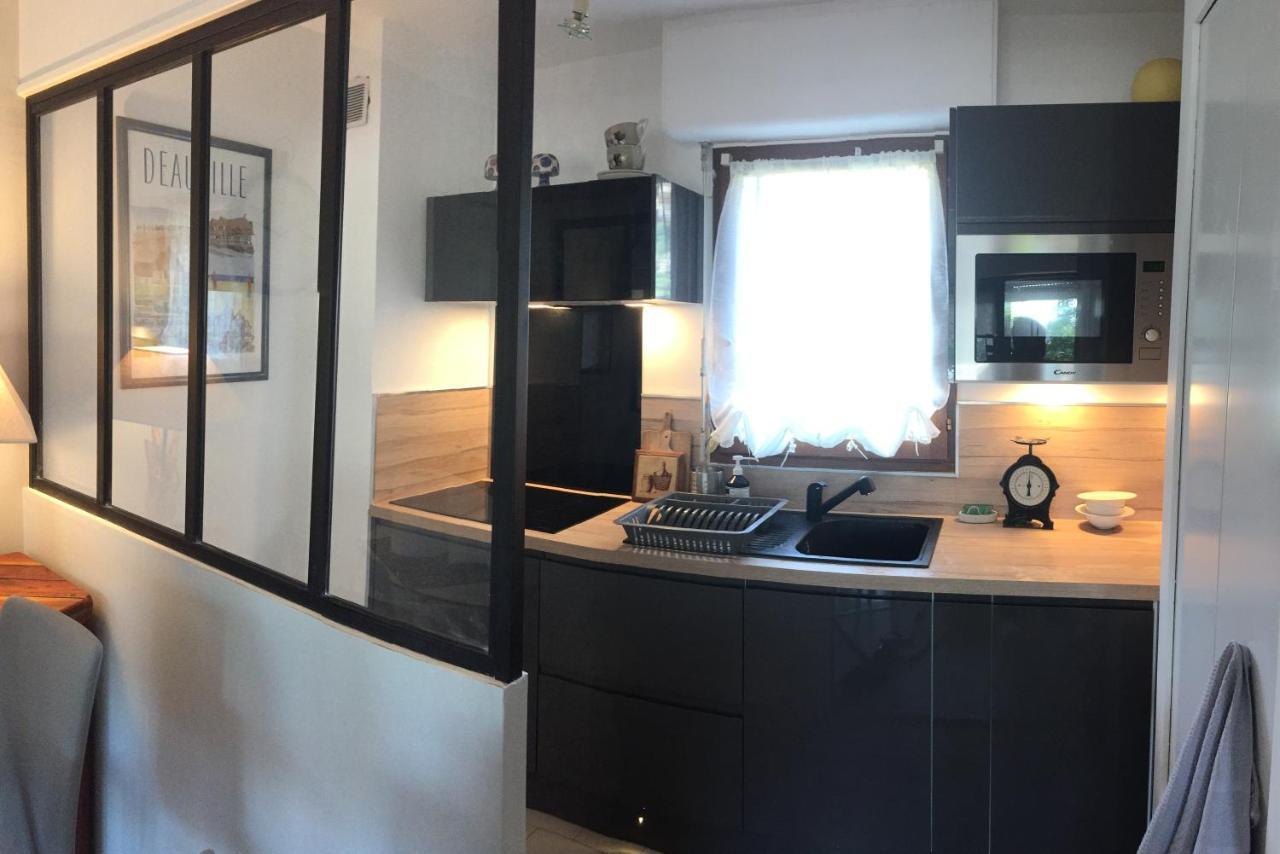 Domaine Prive, , Piscine, Jacuzzi, Joli Appartement Deauville Bagian luar foto